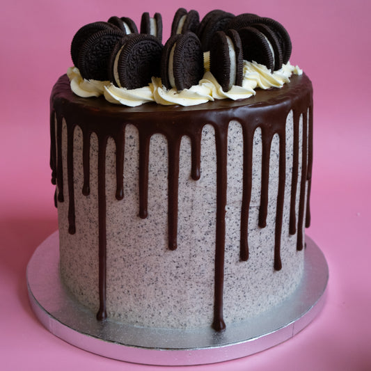 Cookies & Cream Cake